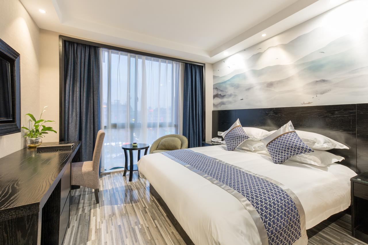 Yiwu Quan Ji Hotel Іу Екстер'єр фото