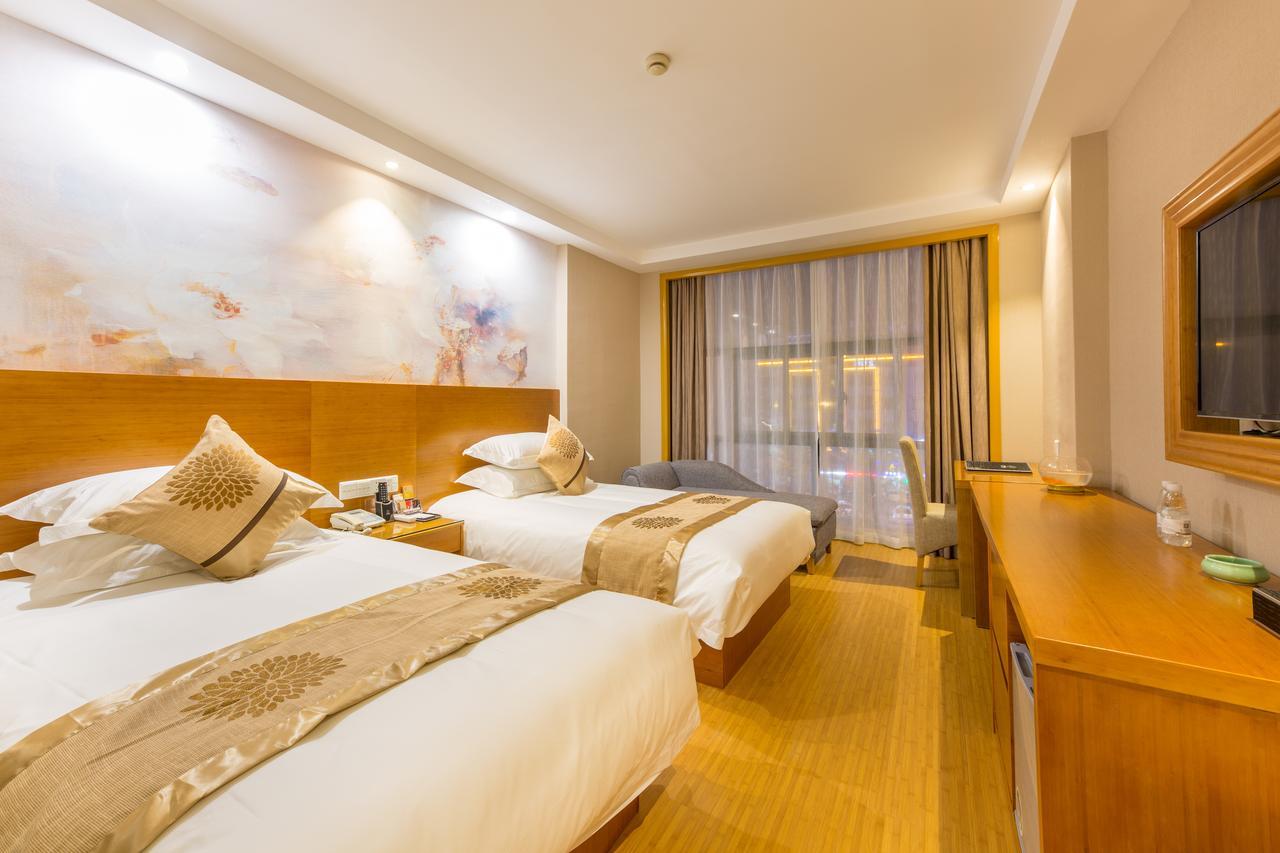 Yiwu Quan Ji Hotel Іу Екстер'єр фото
